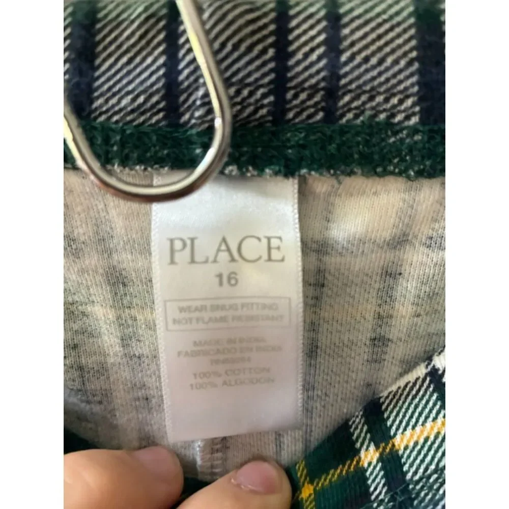 Pajamagram & The Children's Place Pajama Set Kids Size 16 Worn Once Plaid